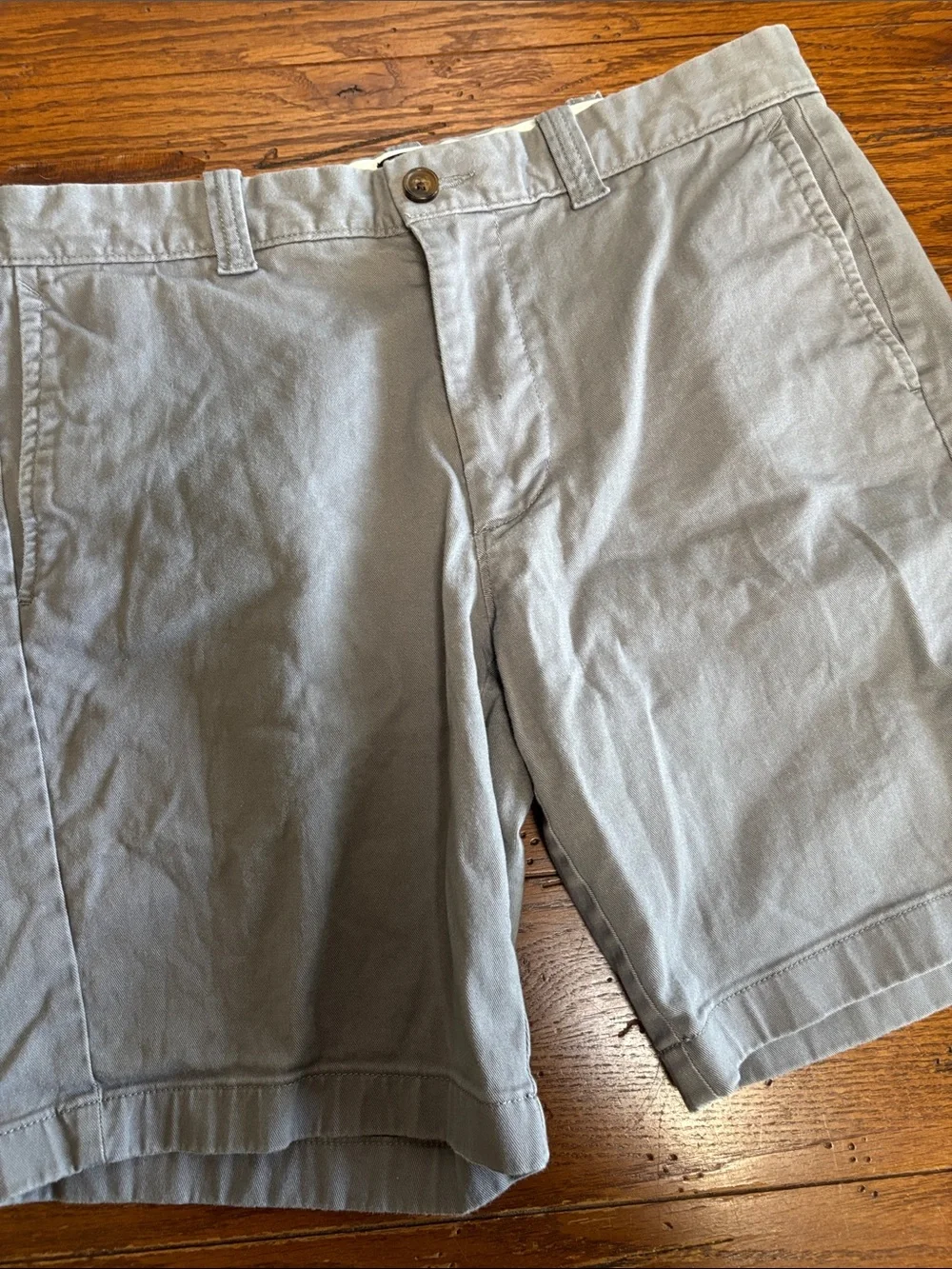 J. Crew 9” Flex Chino Shorts Men’s Gray Cotton Stretch Preppy Casual Size 31